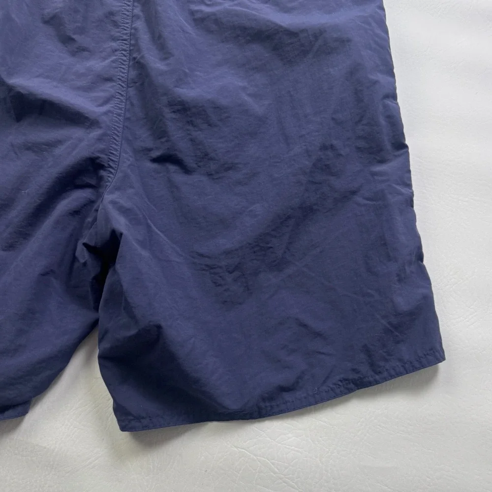 The North Face Mens Class V Belted Hiking Shorts Navy Blue Nylon M Long V608546